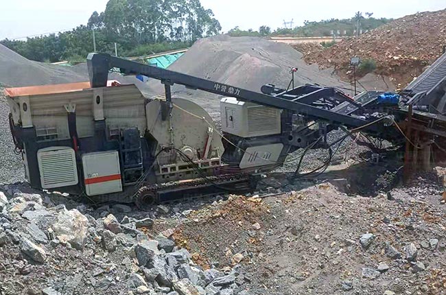 履帶式移動(dòng)錘式破碎站