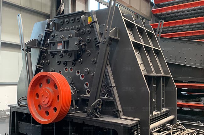 DLKPC1316雙腔硬巖破碎機(jī)