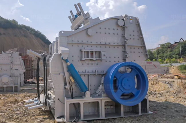 DLHCS1630反擊式破碎機(jī)