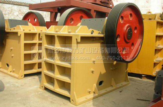 顎式破碎機(jī) 顎式破碎機(jī)