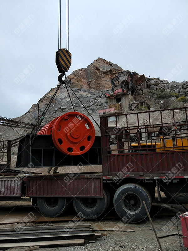 破石機(jī)安裝