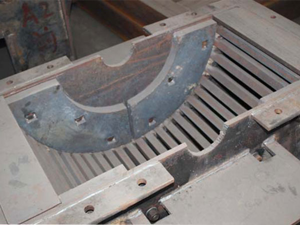 重型錘式破碎機(jī)篦板