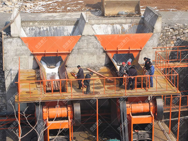 �ʽ����C(j��)���b�{(di��o)ԇ