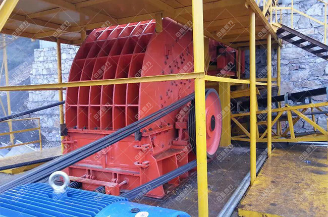 �F���F�һ���r(sh��)�a(ch��n)1200��ɰʯ�������a(ch��n)���F(xi��n)��(ch��ng)����չʾ3