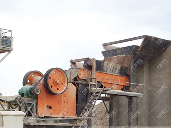 花崗巖顎式破碎機