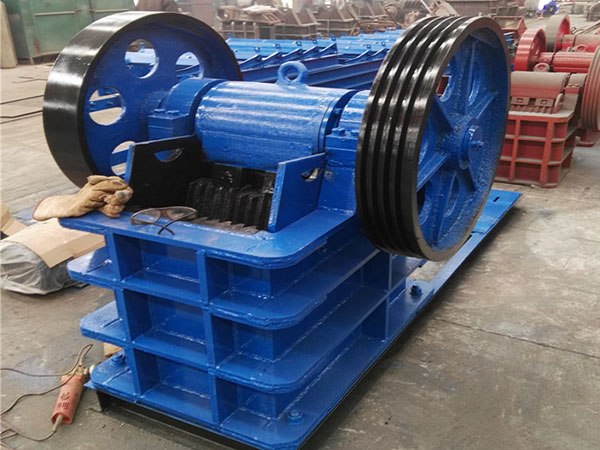 鄂式破石機(jī)