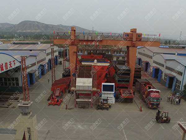 �N������C(j��)�S(ch��ng)��