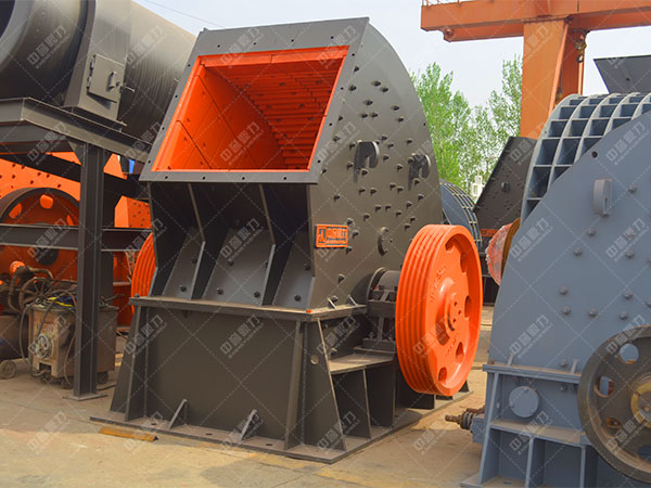 錘破機(jī)設(shè)備