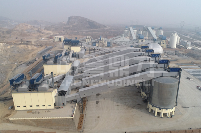 河南衛(wèi)輝萬(wàn)有時(shí)產(chǎn)1500噸石料生產(chǎn)線